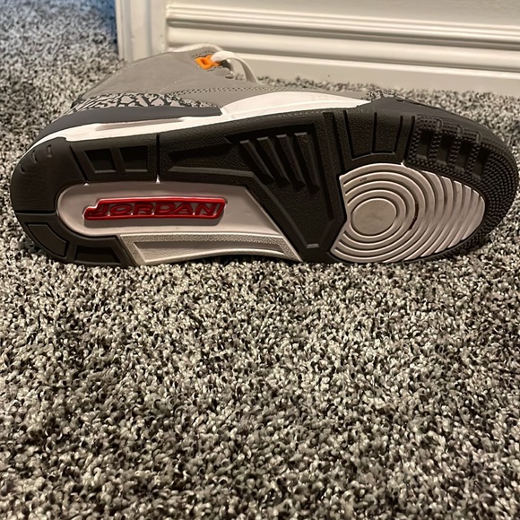 Jordan 3 cool greys - Picture 6 of 8
